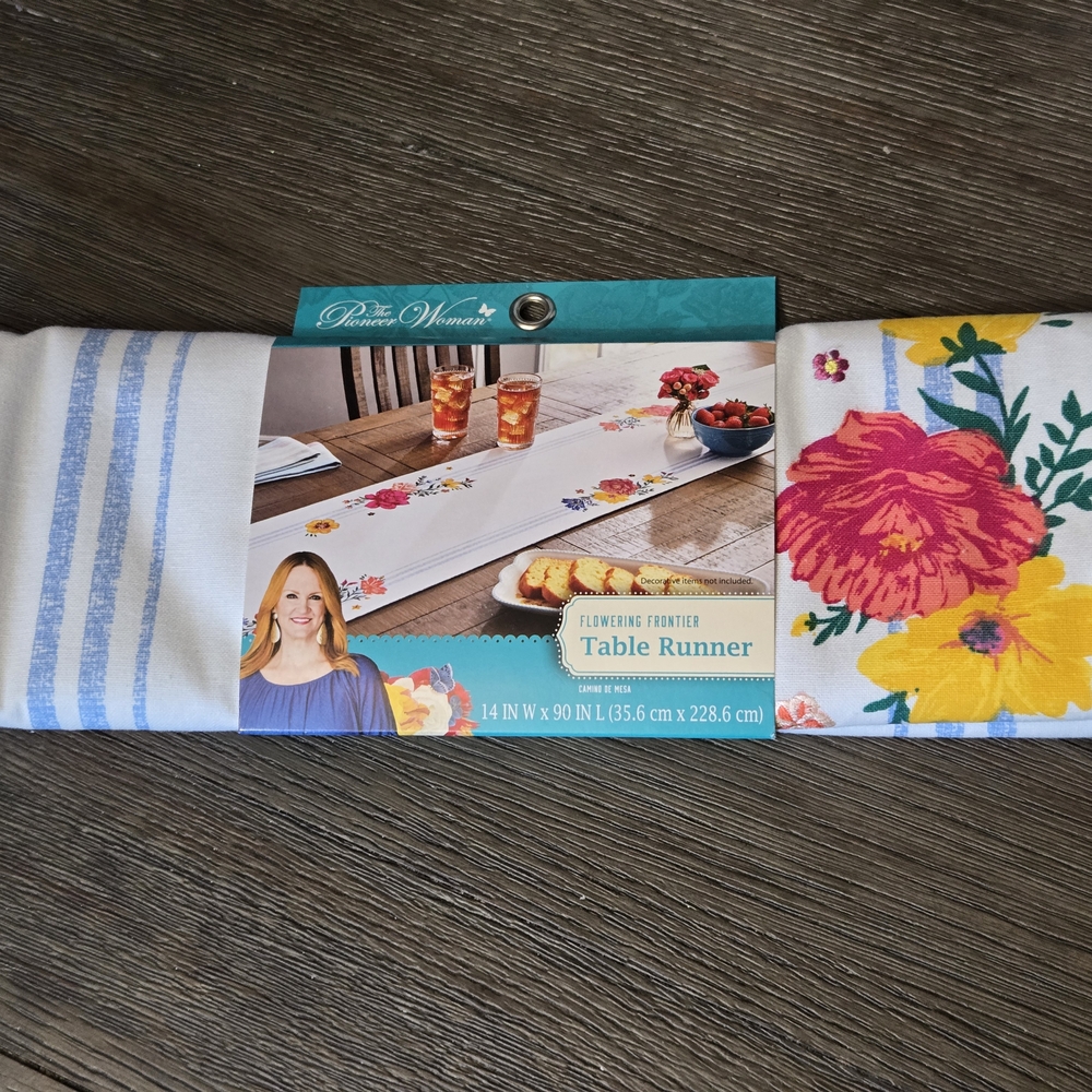 Pioneer Woman Flowering Frontier Fabric Table Runner Multicolor, 14 x 90-in New